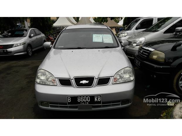 Chevrolet Optra Mobil bekas dijual di Indonesia - Dari 10 