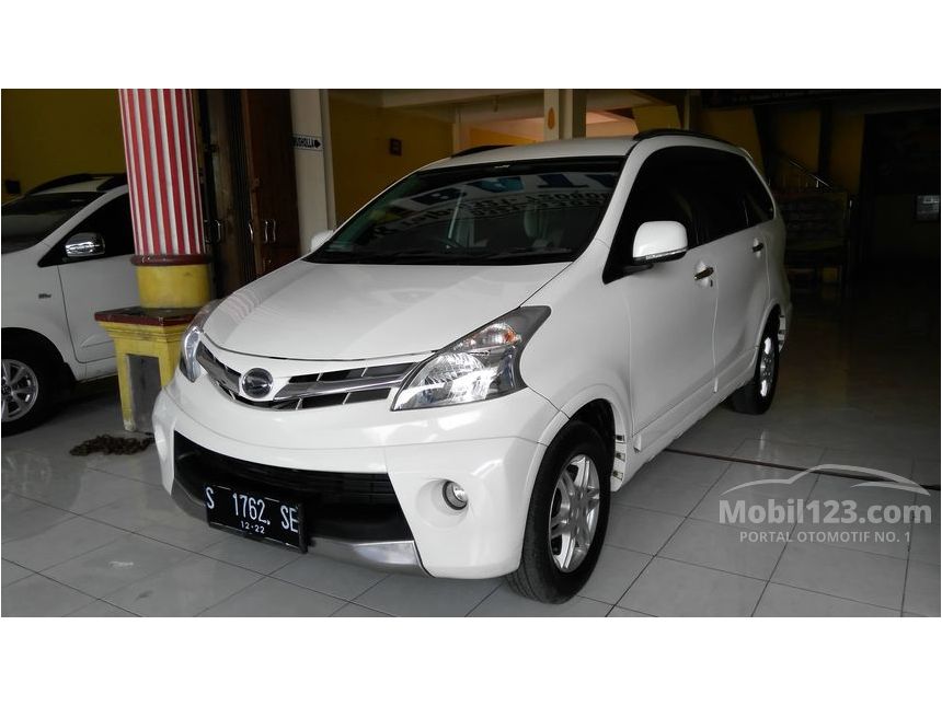 Jual Mobil  Daihatsu Xenia 2013 R ATTIVO 1 3 di Jawa Timur 