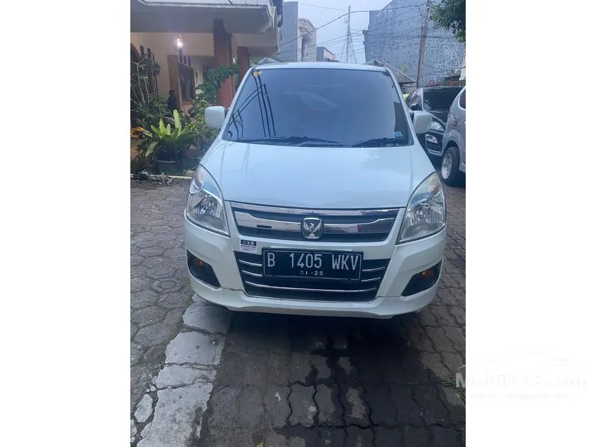 Jual Mobil Suzuki Karimun Wagon R 2014 DILAGO Wagon R 1.0 di DKI Jakarta Manual Hatchback Putih Rp 80.000.000