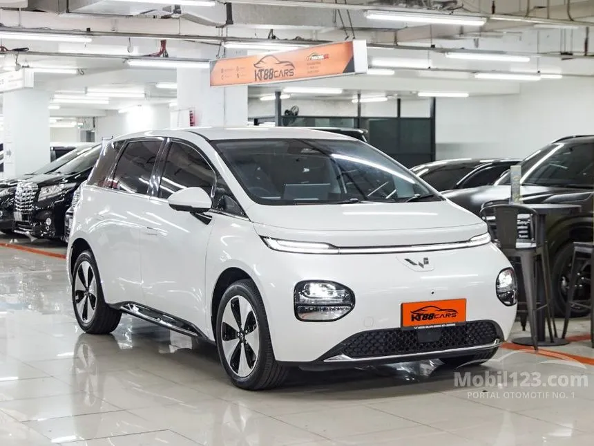 2024 Wuling Cloud EV 460KM Hatchback