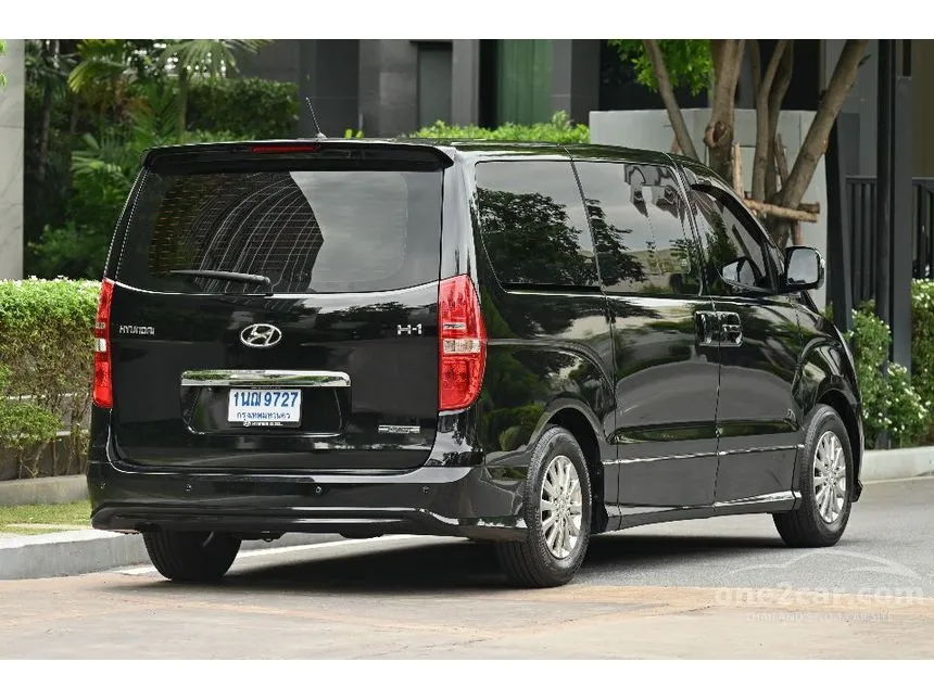 2018 Hyundai H-1 Deluxe Van