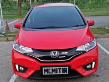 2016 Honda Jazz 1.5 RS Matic (kunci serep dan buku service lengkap?