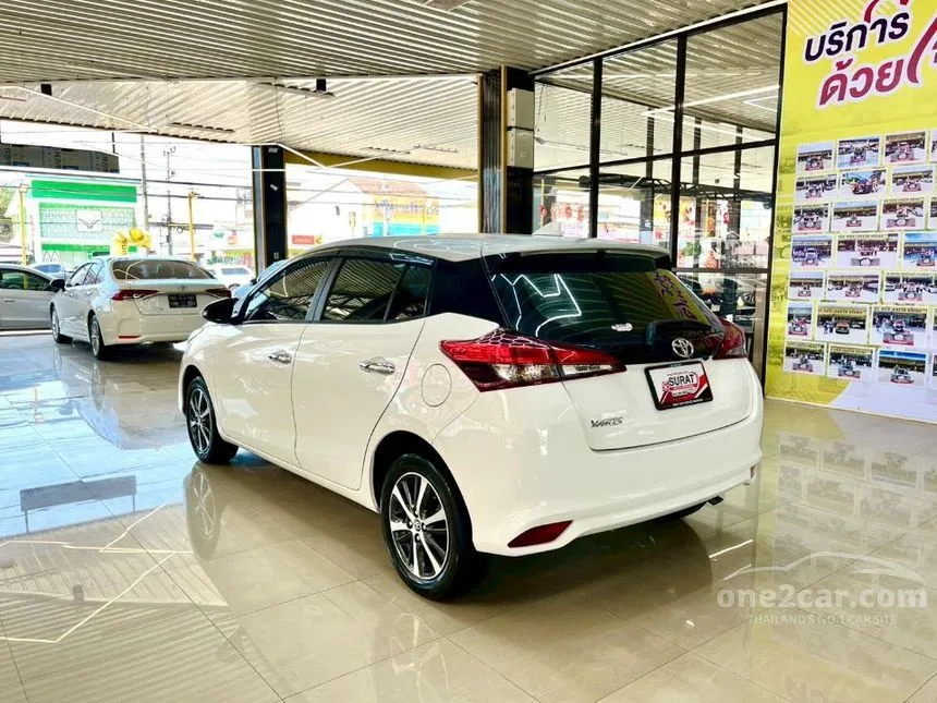 2020 Toyota YARIS High Hatchback