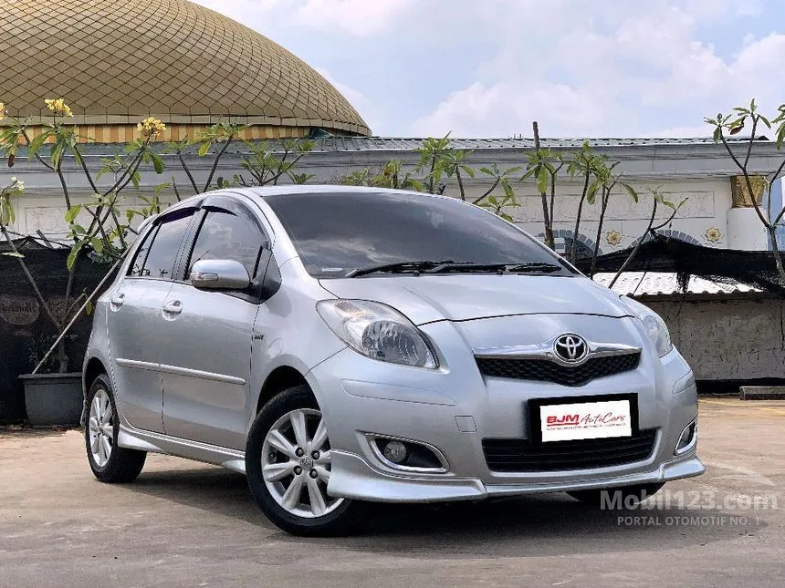 Jual Mobil Toyota Yaris 2012 S 1.5 di DKI Jakarta Manual Hatchback Silver Rp 118.000.000