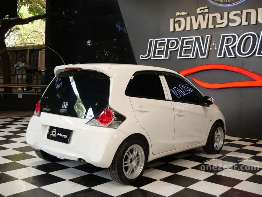 2013 Honda Brio V Hatchback