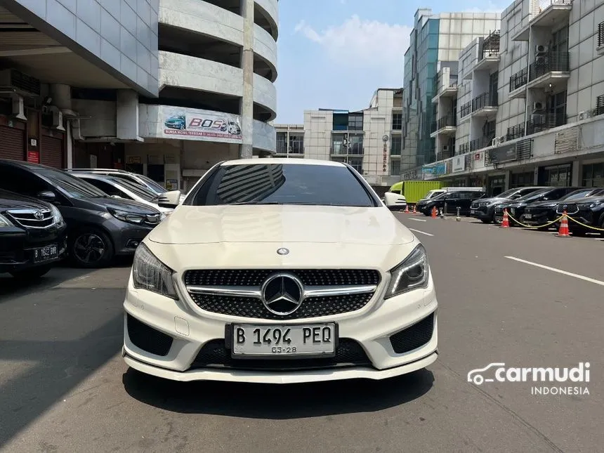 2015 Mercedes-Benz CLA200 Urban Coupe