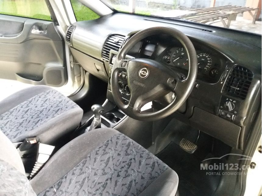 2000 Chevrolet Zafira CD MPV