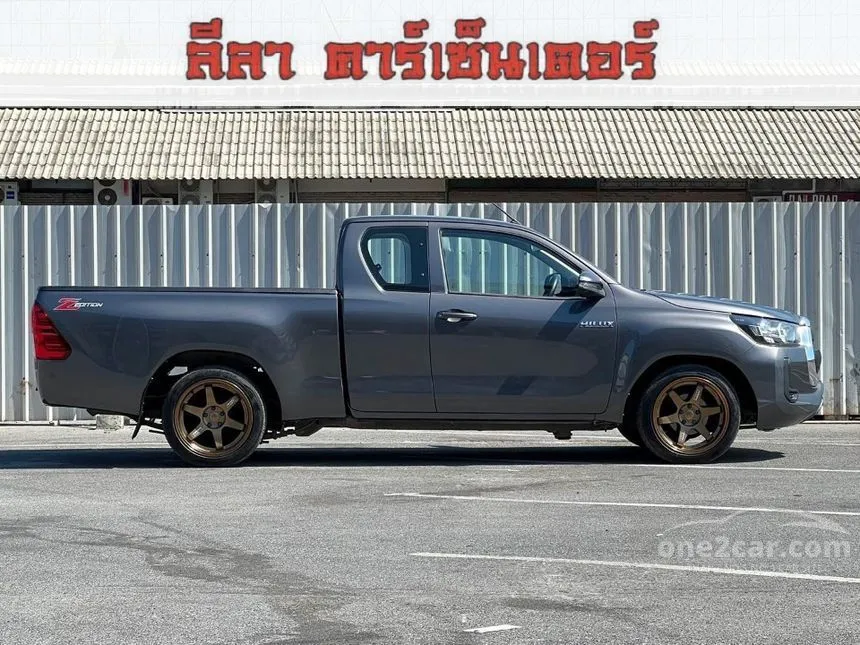 2021 Toyota HILUX REVO Z Edition Entry Smart Cab Pickup