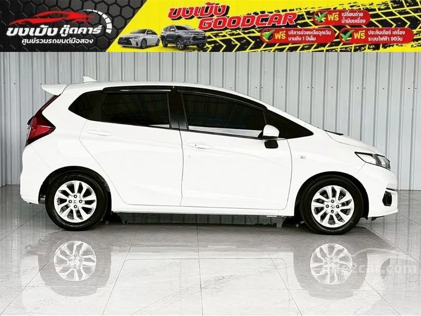 2020 Honda JAZZ V+ Hatchback