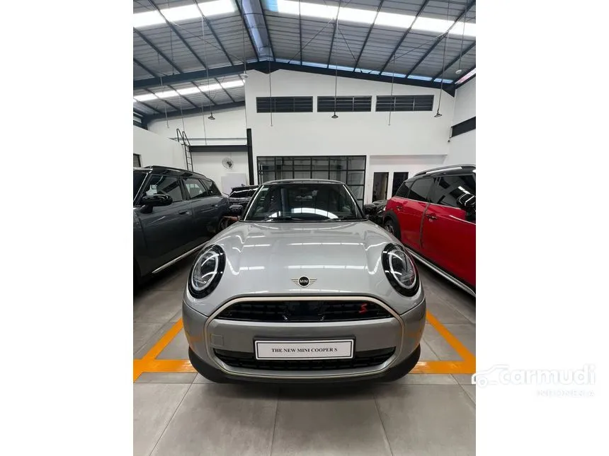2024 MINI Cooper S Electric Resolute Edition 3 Door Hatchback