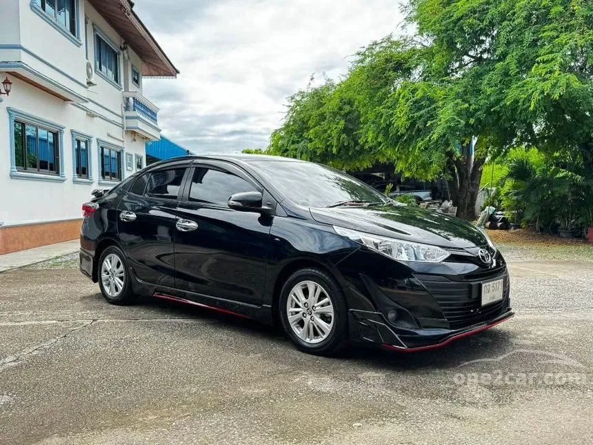 2019 Toyota Yaris Ativ E Sedan