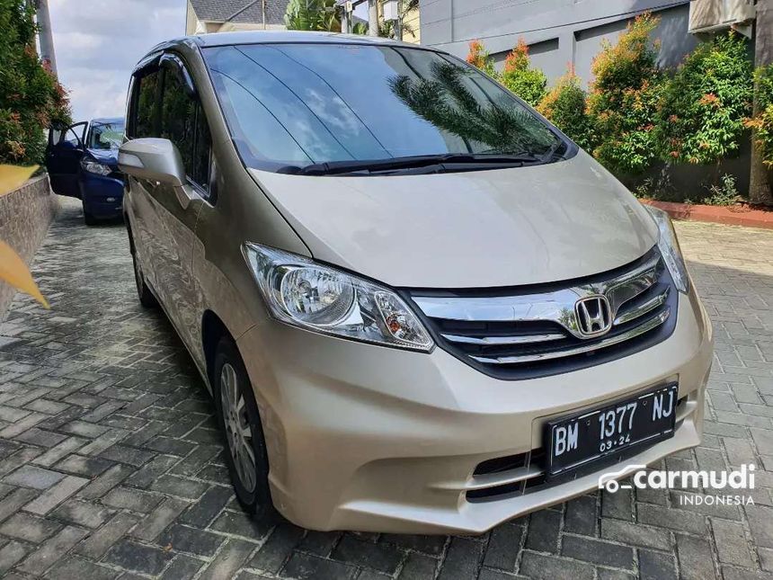 Honda Freed 2013 In Riau Automatic Mpv Minivans Gold For Rp 149000000 - 7531061 - Carmudicoid