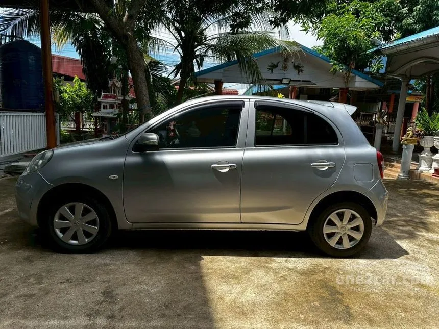 2013 Nissan MARCH VL Hatchback