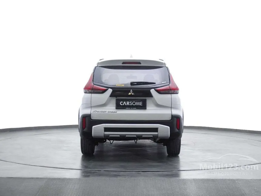 2022 Mitsubishi Xpander Cross Premium MPV