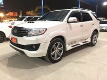 2013 Toyota Fortuner 3.0 (ปี 12-15) V SUV AT