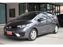 2016 Honda Jazz 1.5 (ปี 14-18) V i-VTEC Hatchback AT
