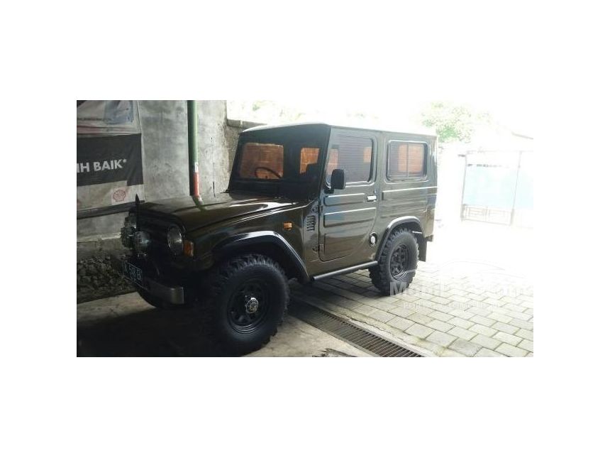 Jual Mobil Daihatsu Taft 1982 F50 2.5 di Bali Manual Jeep 