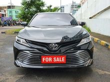 2019 Toyota Camry 2,5 V Sedan km 10ribuan