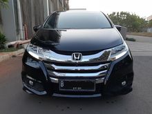 2015 Honda Odyssey 2.4 Prestige 2.4 MPV