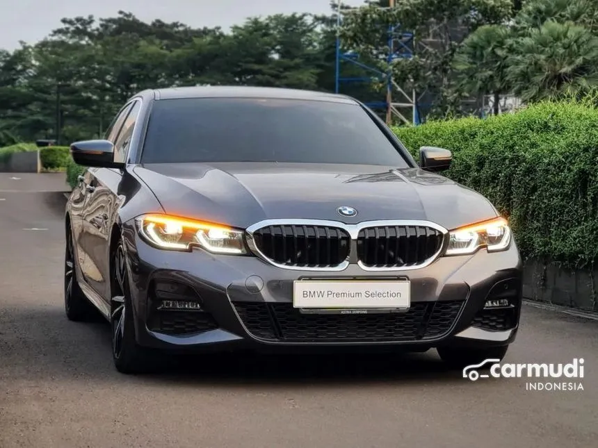 2021 BMW 330i M Sport Sedan