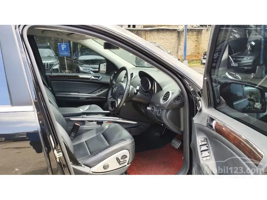 2010 Mercedes-Benz ML350 SUV