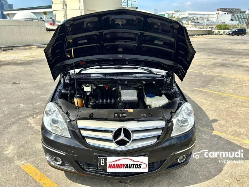 2010 Mercedes-Benz B180 Hatchback