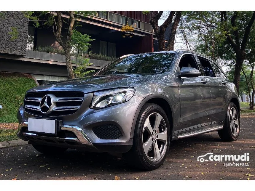 2017 Mercedes-Benz GLC250 Exclusive 4MATIC SUV