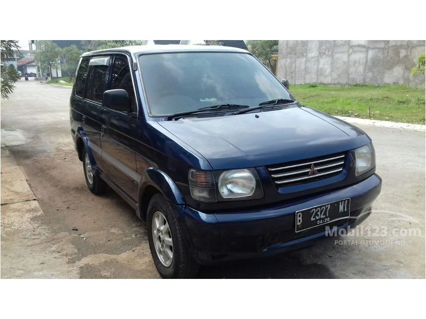 2000 Mitsubishi Kuda GLS MPV