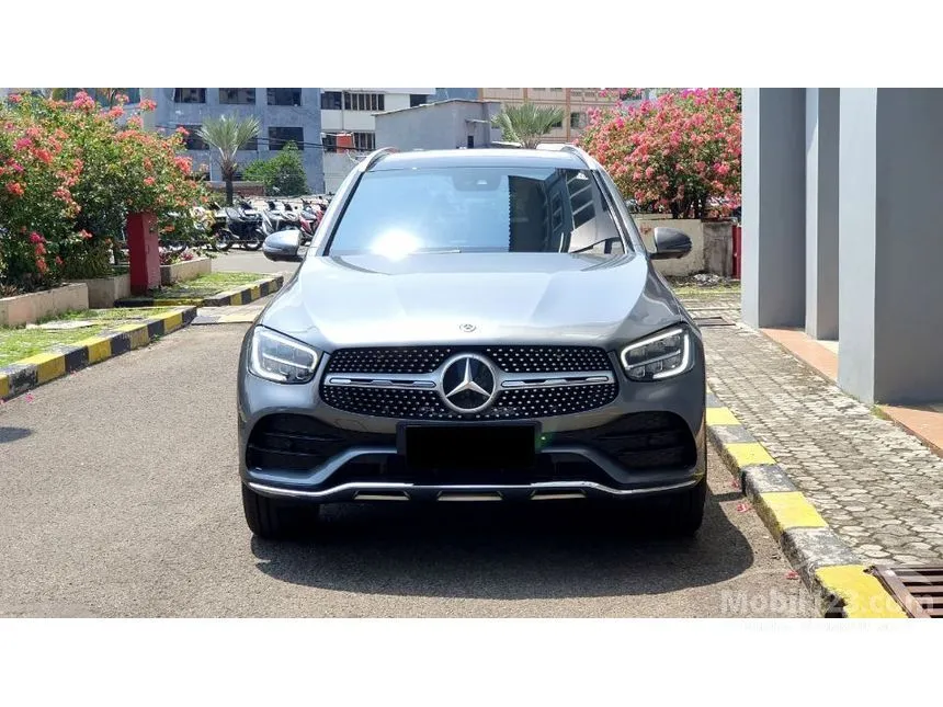 2020 Mercedes-Benz GLC200 AMG Line SUV