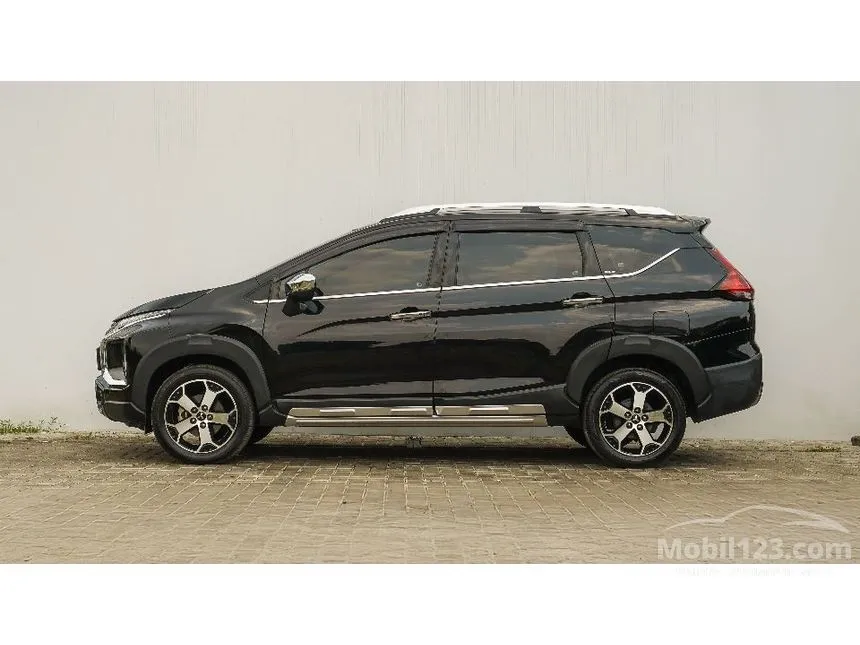2019 Mitsubishi Xpander Cross MPV