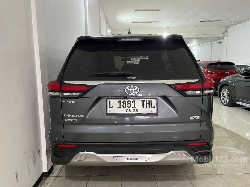 2023 Toyota Kijang Innova Zenix V (Premium Color) MPV
