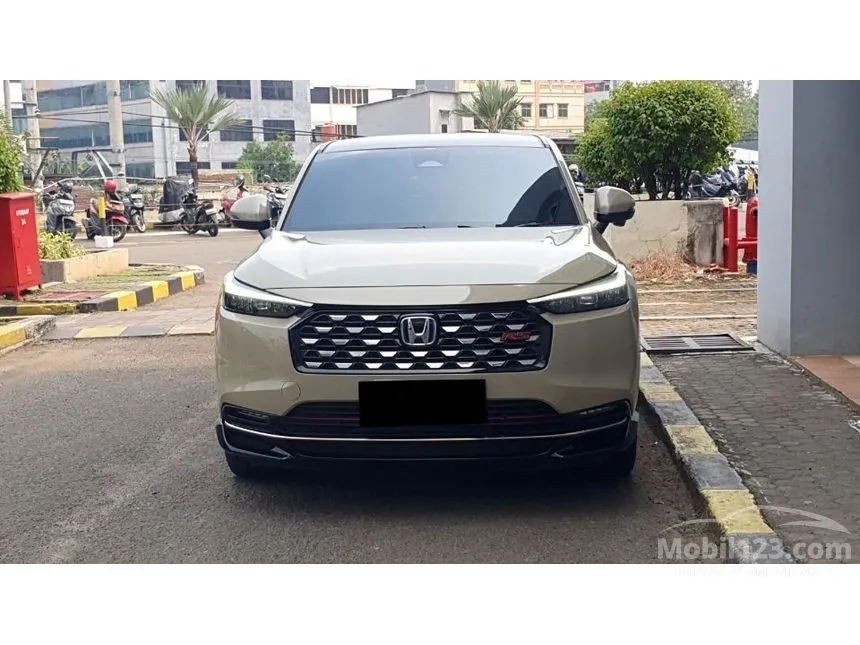 2025 Honda HR-V e:HEV RS SUV