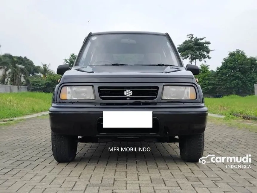 1995 Suzuki Escudo JLX SUV