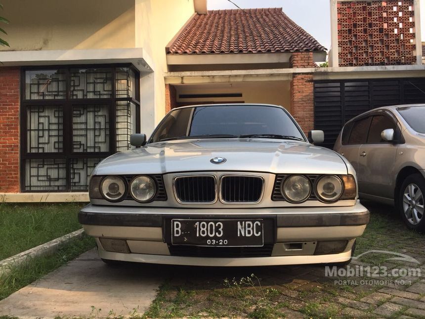  Jual Mobil BMW 530i 1994 E34 3.0 Automatic 3.0 di DKI 