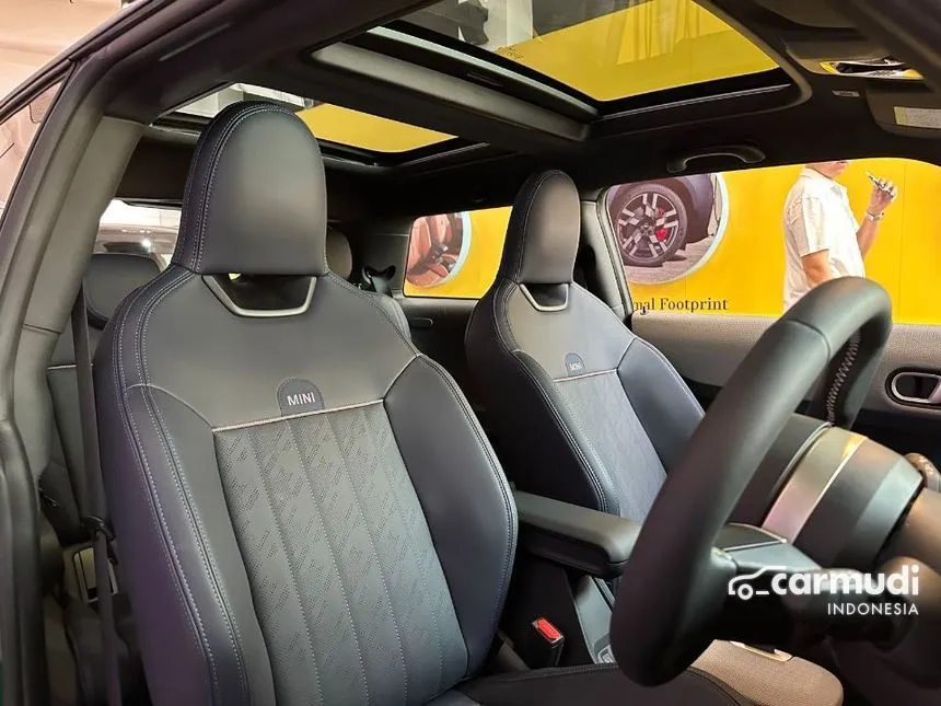 2025 MINI Cooper S 3 Door Hatchback