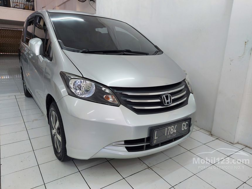 Jual Mobil Honda Freed 2011 1 5 1 5 Di Jawa Timur Automatic Mpv Silver Rp 127 000 999 7030861 Mobil123 Com