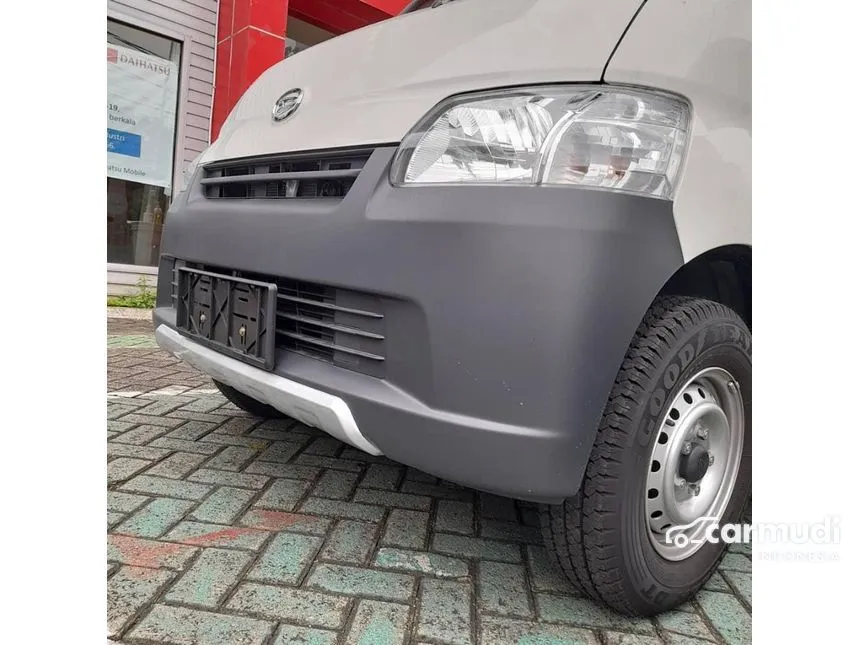 2024 Daihatsu Gran Max STD Single Cab Pick-up