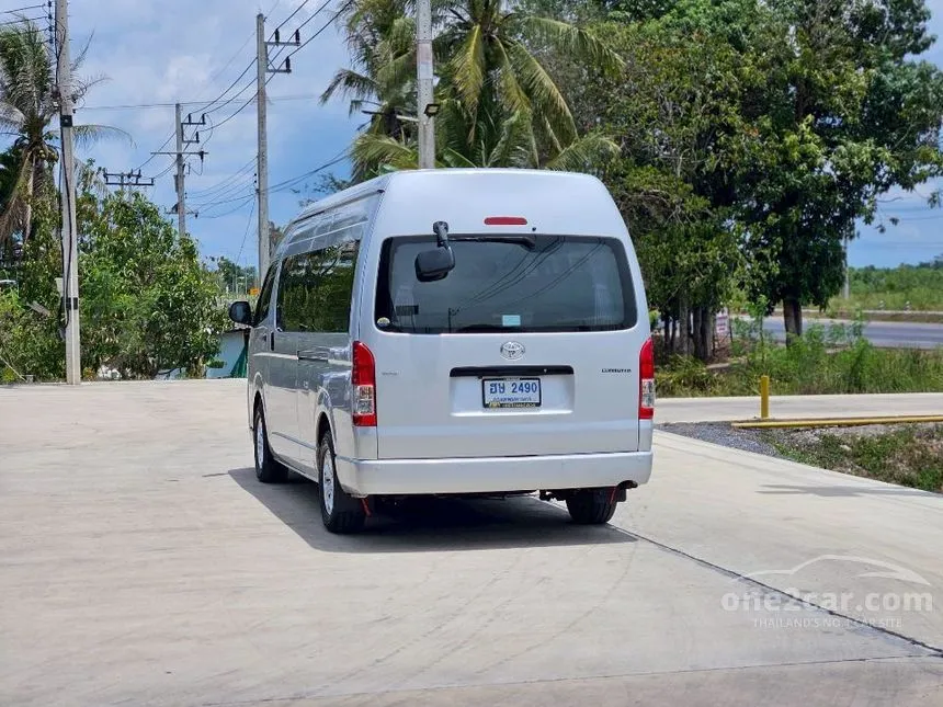 2018 Toyota HIACE D4D Van