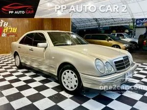 2002 Mercedes-Benz E240 2.6 Avantgarde Sedan