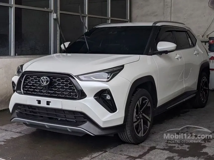 Jual Mobil Toyota Yaris Cross 2024 S GR Parts Aero Package 1.5 di DKI Jakarta Automatic Wagon Putih Rp 388.399.000