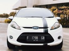 FORD FIESTA TREND 1.4 2013 murahh