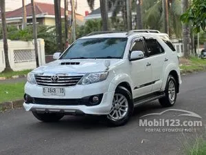 2013 Toyota Fortuner 2.5 G TRD VNT SUV