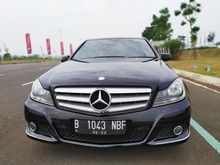 2012 Mercedes-Benz C200 1.8 CGI Avantgarde Sedan