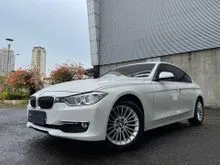 2013 BMW 320i 2.0 Luxury Sedan F30 Series TOTAL DP 75JT White On Saddle Tan Km 38Rb Super Antik Service Record Kondisi Mulus Like New TOTAL DP RINGAN