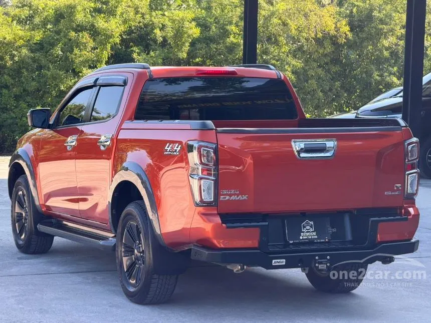 2021 Isuzu D-MAX Vcross M Cab-4 Pickup