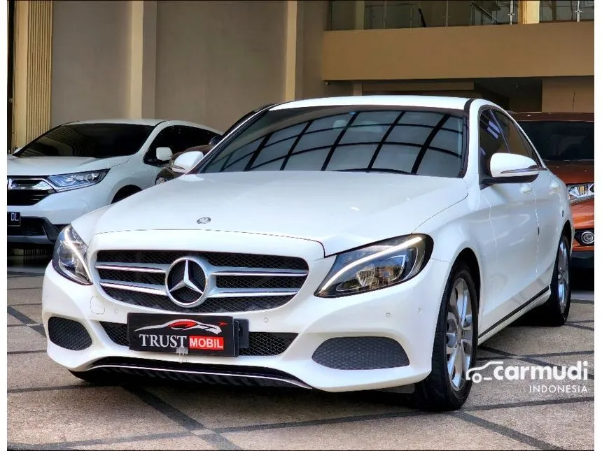 2015 Mercedes-Benz C200 Avantgarde Sedan