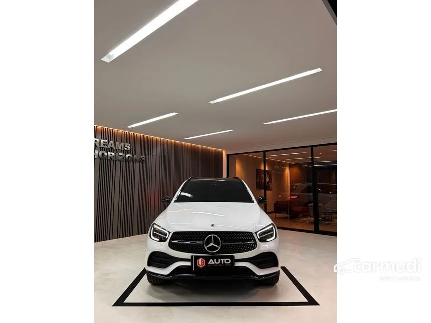 2022 Mercedes-Benz GLC200 AMG Line Night Edition SUV