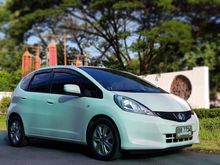 2011 Honda Jazz 1.5 (ปี 08-14) V i-VTEC Hatchback AT