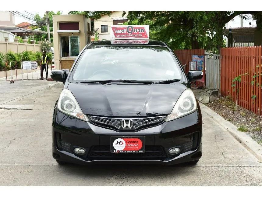 2011 Honda Jazz SV i-VTEC Hatchback