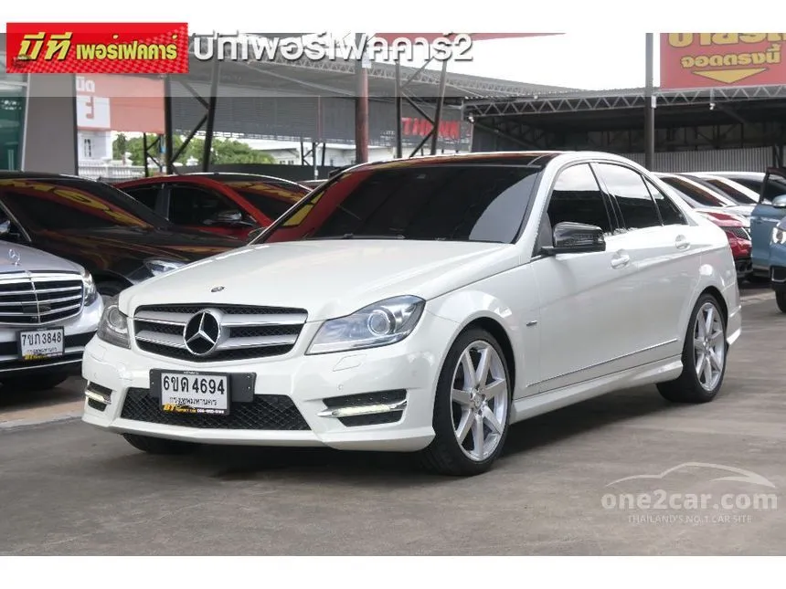 2012 Mercedes-Benz C180 AMG BlueEFFICIENCY Sedan